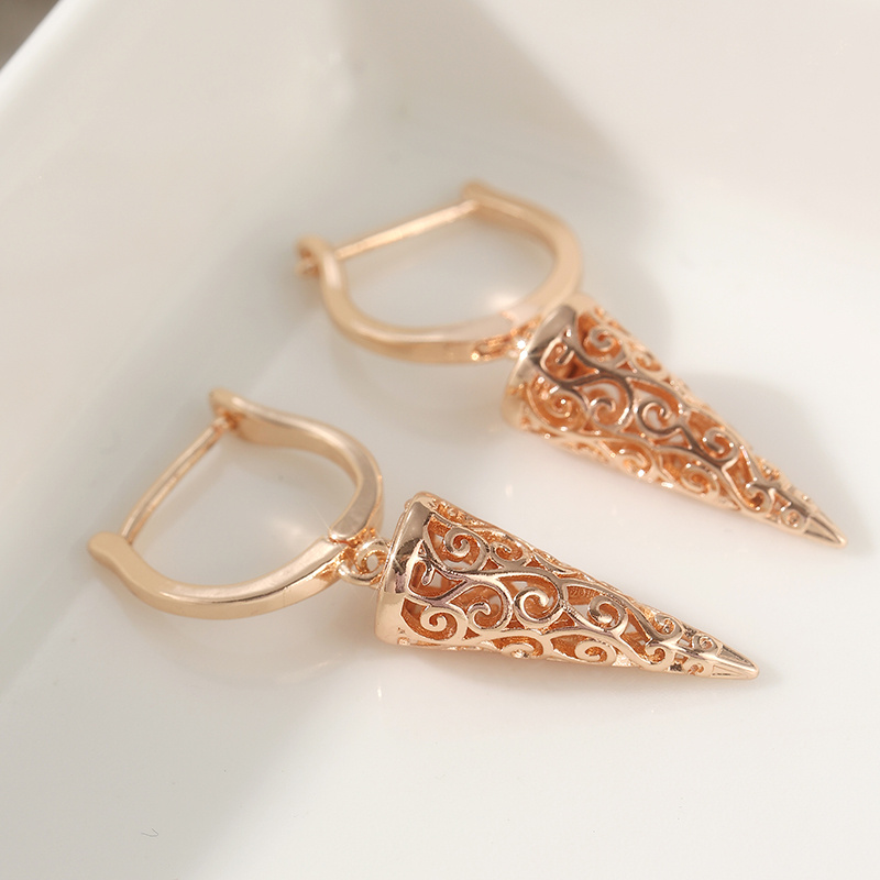 Women's Vintage Rose Conical Bubbling Earrings
